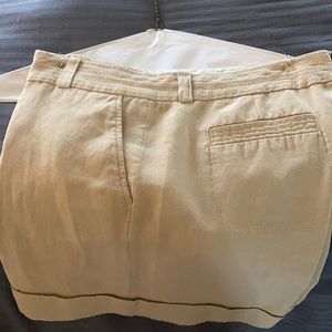 Banana Republic Shorts size 14